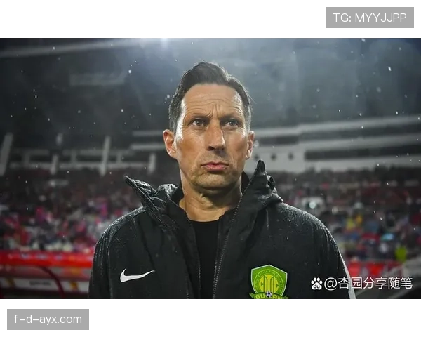 英超教练变动潮再起波澜，新帅上任引领球队迎接全新挑战